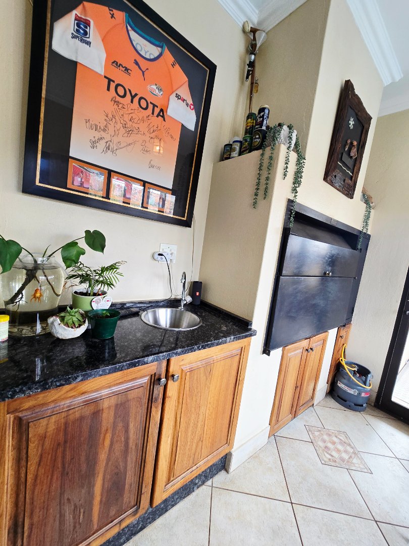 3 Bedroom Property for Sale in Wilkoppies North West